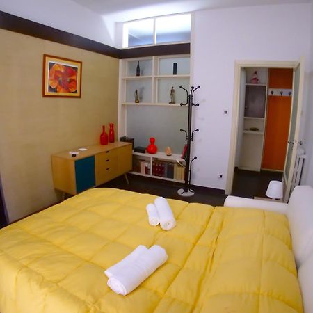 Apartament The House Of Grandma Neapol Zewnętrze zdjęcie