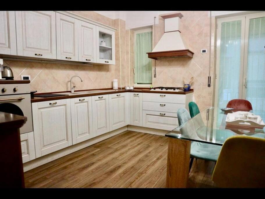 Apartament The House Of Grandma Neapol Zewnętrze zdjęcie